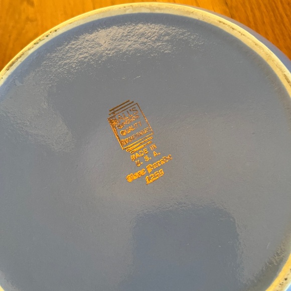 Vintage Hall’s Rose Parade Superior Quality #1259 Blue Casserole Dish & Lid USA - Picture 3 of 3